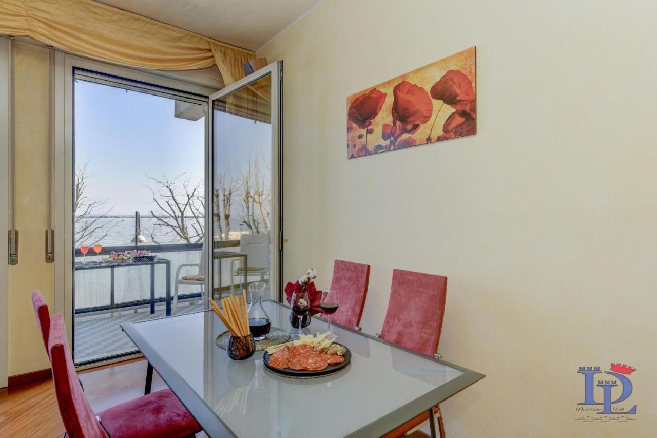 Desenzanoloft Official Partner Marriott Homes & Villas - Charming On The Lake Front Lake Дезенцано-дель-Гарда Екстер'єр фото