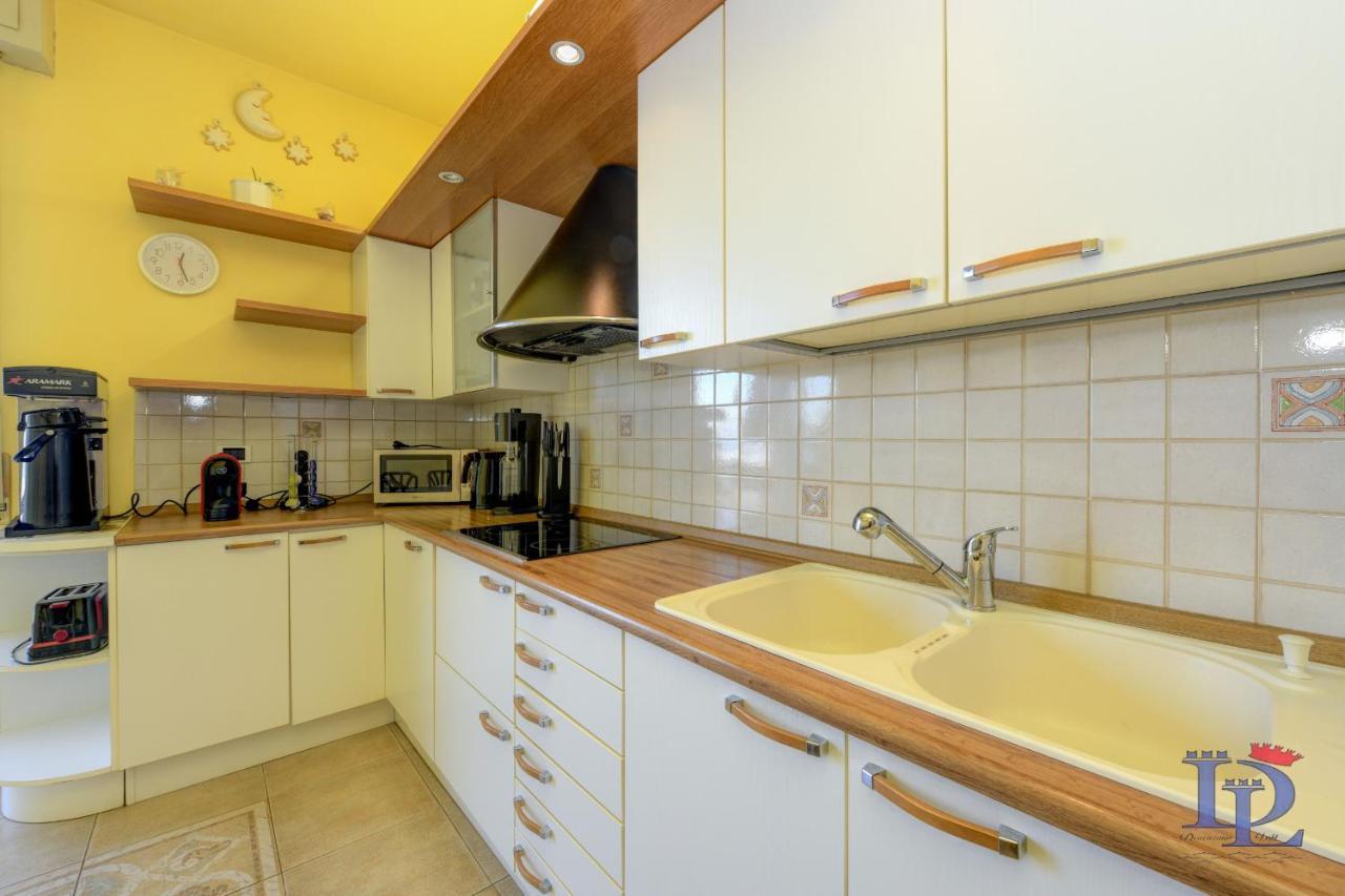 Desenzanoloft Official Partner Marriott Homes & Villas - Charming On The Lake Front Lake Дезенцано-дель-Гарда Екстер'єр фото